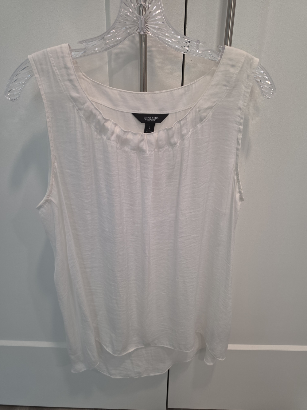 Vince Camuto White Sleeveless Ruffle-Neck Tank Size L